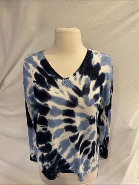 Skyes the Limit , light Tie-Dye V-Neck Sweater